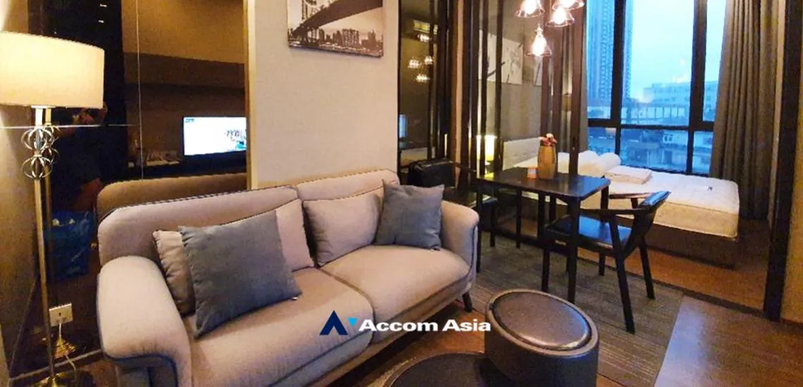 unit 1 Bedroom  Condominium For Sale in Sukhumvit, Bangkok  near BTS Phra khanong (AA18884)