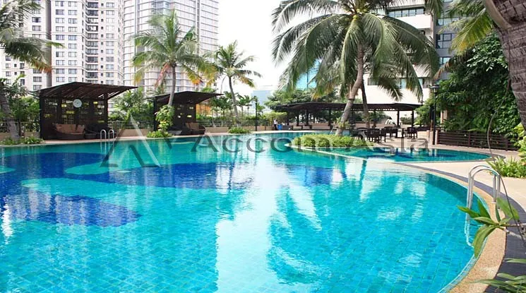 unit 2 Bedrooms  Condominium For Sale in Sathorn, Bangkok  near BTS Sala Daeng - MRT Lumphini (AA18885)
