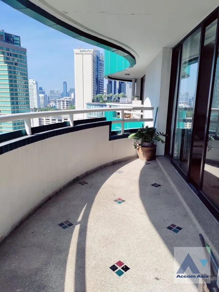 unitPet friendly |  2 Bedrooms  Condominium For Rent in Sukhumvit, Bangkok  near MRT Sukhumvit - BTS Asok (AA18914)
