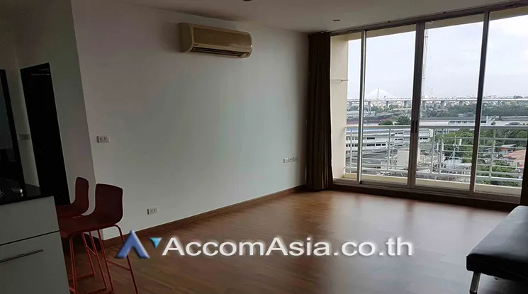unit 3 Bedrooms  Condominium For Rent in Sathorn, Bangkok  near BRT Wat Priwat (AA18947)
