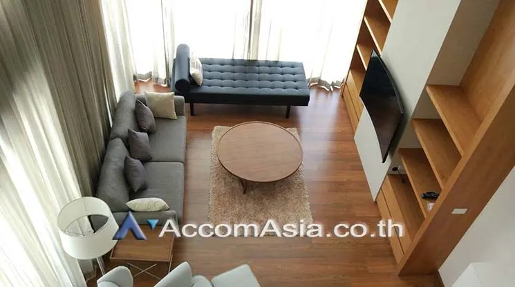 unitDuplex Condo |  2 Bedrooms  Condominium For Rent in Ploenchit, Bangkok  near BTS Ratchadamri (AA18959)