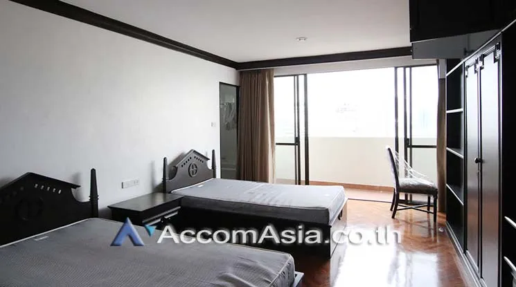 unitBig Balcony, Pet friendly |  4 Bedrooms  Apartment For Rent in Sukhumvit, Bangkok  near MRT Sukhumvit - BTS Asok (AA18976)