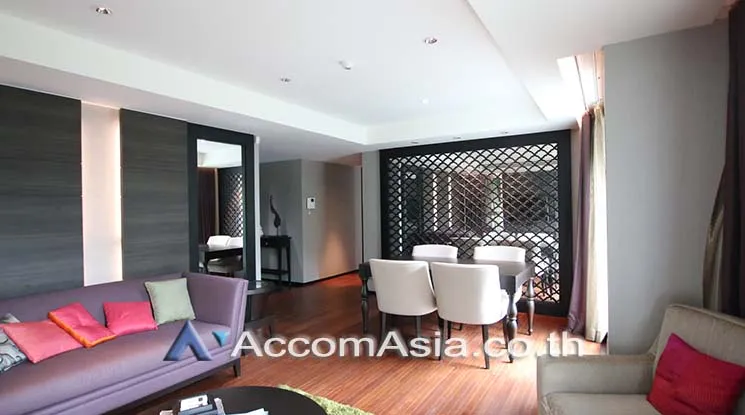 unit 2 Bedrooms  Condominium For Sale in Ploenchit, Bangkok  near BTS Ratchadamri (AA18982)