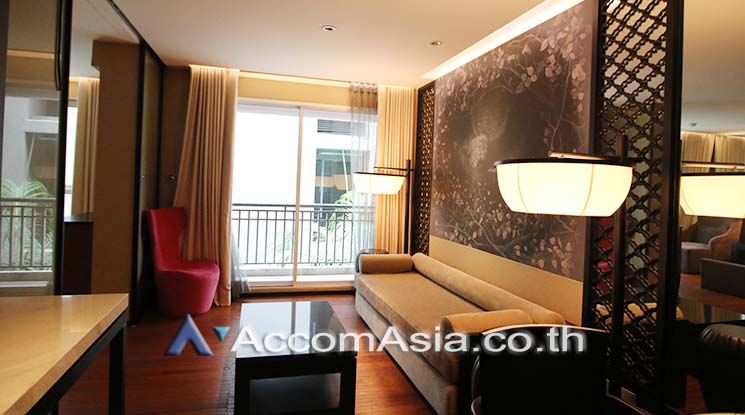  2  1 br Condominium For Sale in Ploenchit ,Bangkok BTS Ratchadamri at Sarasini Residence AA18983