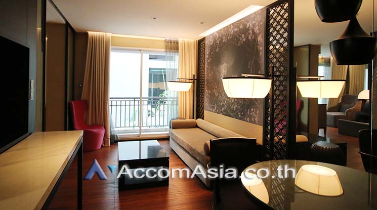 8  1 br Condominium For Sale in Ploenchit ,Bangkok BTS Ratchadamri at Sarasini Residence AA18983