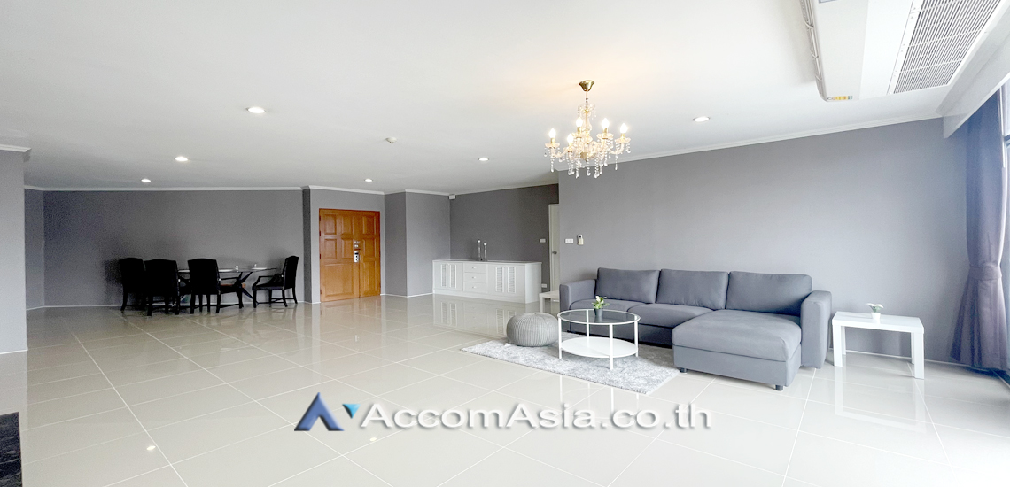 unit 3 Bedrooms  Condominium For Rent in Sukhumvit, Bangkok  (AA19017)
