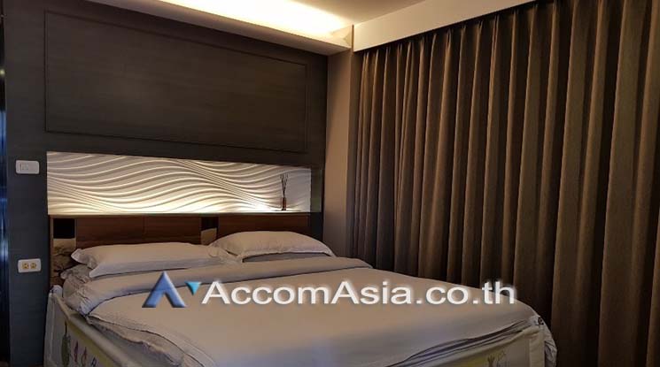 unit 2 Bedrooms  Condominium For Sale in Sathorn, Bangkok  near BRT Nararam 3 (AA19094)