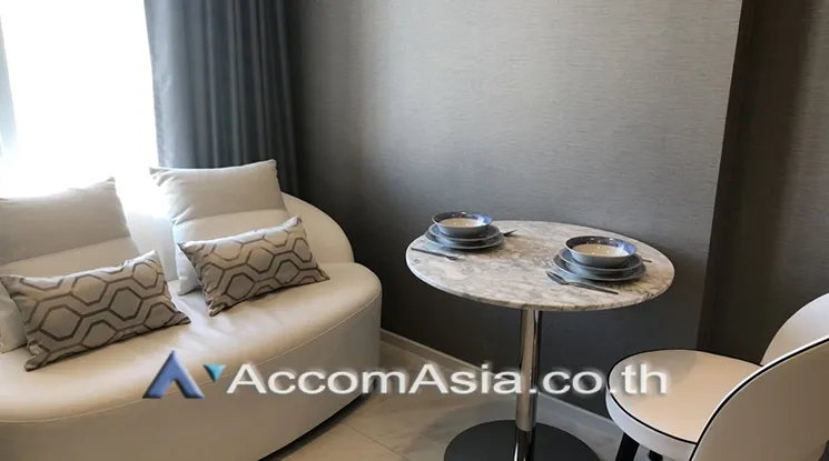 unitHYDE Sukhumvit 11 Condominium