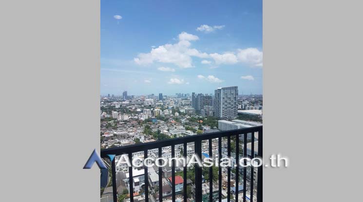 11  2 br Condominium For Sale in Sukhumvit ,Bangkok BTS On Nut at The Base Sukhumvit 77 AA19105