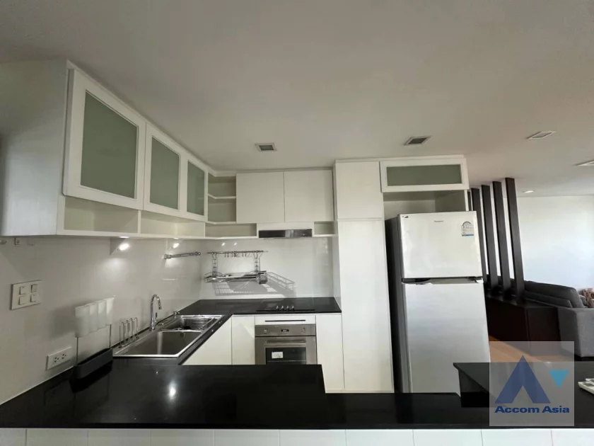 unit 3 Bedrooms  Apartment For Rent in Sukhumvit, Bangkok  near BTS Thong Lo (AA19125)