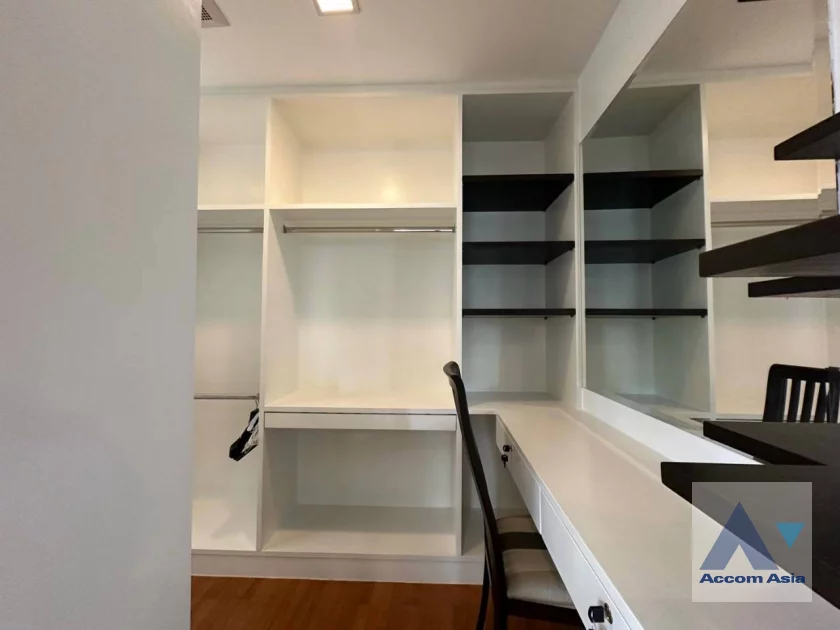 20  2 br Condominium For Rent in Sukhumvit ,Bangkok BTS Phrom Phong at Acadamia Grand Tower AA19215