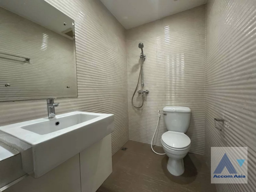 24  2 br Condominium for rent and sale in Sukhumvit ,Bangkok BTS Phrom Phong at Acadamia Grand Tower AA19215