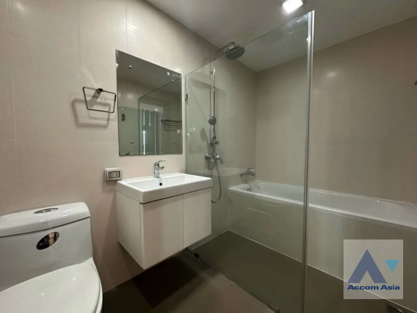 26  2 br Condominium For Rent in Sukhumvit ,Bangkok BTS Phrom Phong at Acadamia Grand Tower AA19215