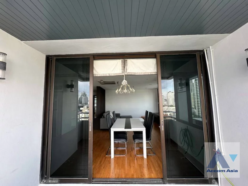 unit 2 Bedrooms  Condominium For Rent in Sukhumvit, Bangkok  near BTS Phrom Phong (AA19215)