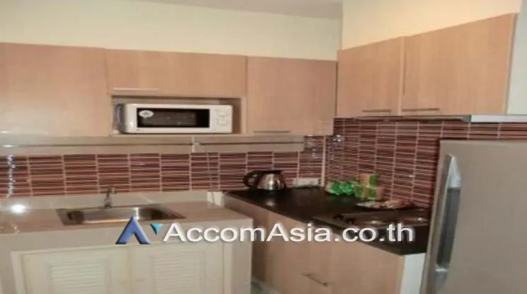 unit Studio  Shophouse For Rent in Sukhumvit, Bangkok  near BTS Phra khanong (AA19239)