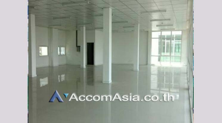  2  Office Space For Sale in Ratchadaphisek ,Bangkok MRT Rama 9 AA19268