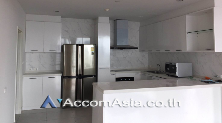  1  4 br Condominium For Rent in Ploenchit ,Bangkok MRT Sam Yan - BTS Sala Daeng at Chamchuri Square Residence AA19276