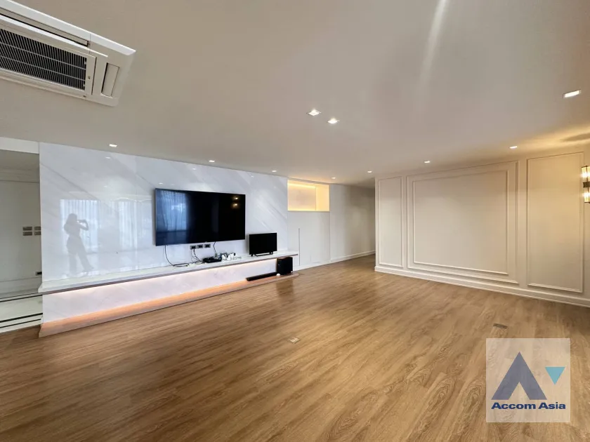 5  3 br Condominium For Rent in Sukhumvit ,Bangkok BTS Ekkamai at Phatssana Gardens AA19287