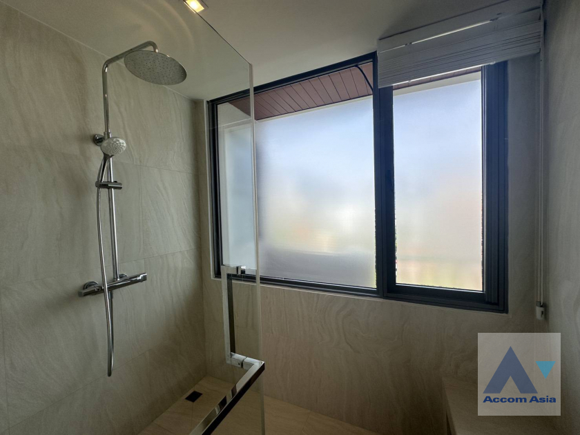 38  3 br Condominium For Rent in Sukhumvit ,Bangkok BTS Ekkamai at Phatssana Gardens AA19287