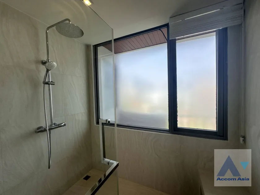35  3 br Condominium For Rent in Sukhumvit ,Bangkok BTS Ekkamai at Phatssana Gardens AA19287