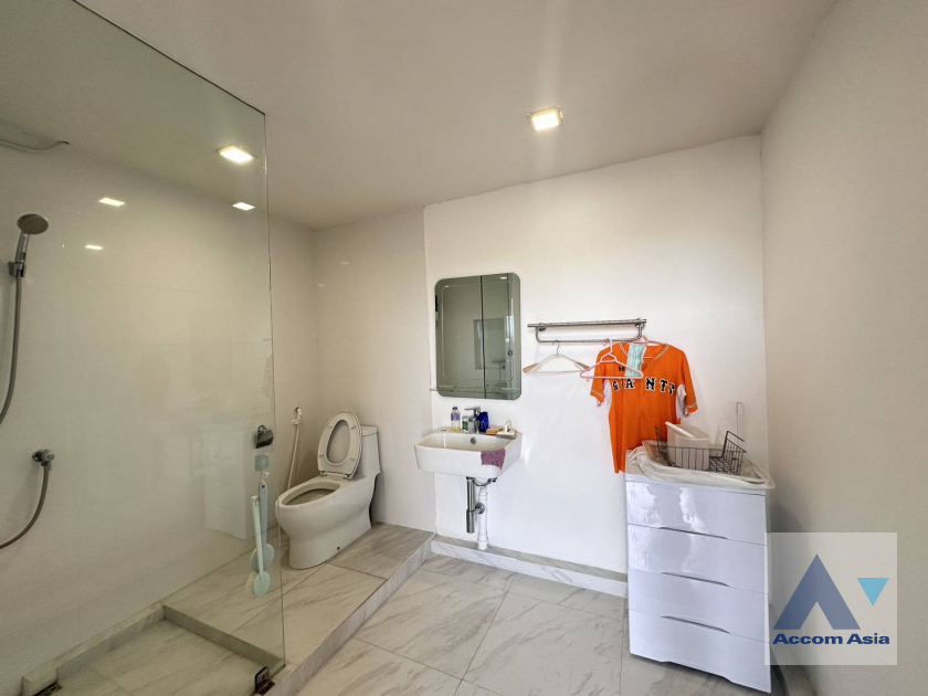 45  3 br Condominium For Rent in Sukhumvit ,Bangkok BTS Ekkamai at Phatssana Gardens AA19287