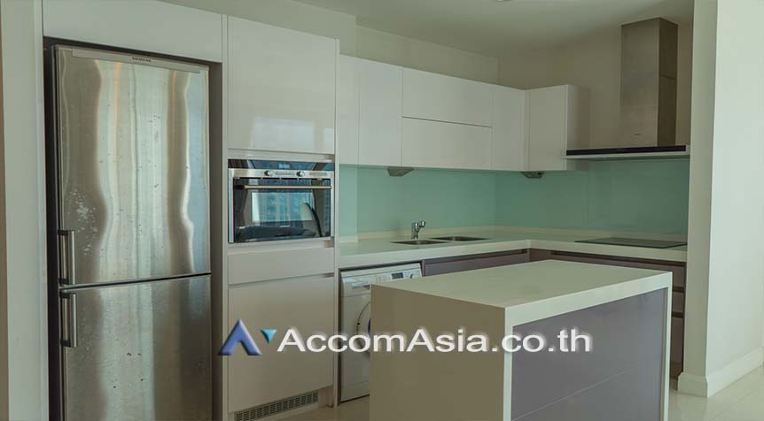  1  2 br Condominium For Rent in Ploenchit ,Bangkok BTS Chitlom at Q Langsuan  AA19308