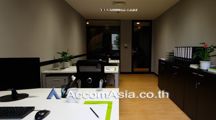  2  Office Space For Rent in Sukhumvit ,Bangkok BTS Asok - MRT Sukhumvit at Glowfish Service Offices AA19354
