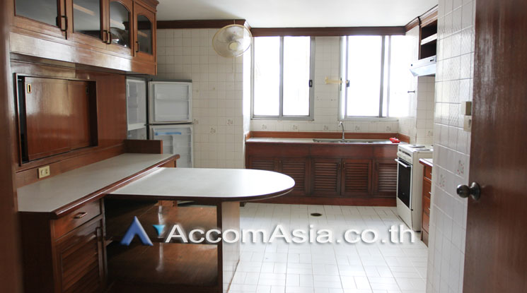 9  4 br Condominium For Rent in Sukhumvit ,Bangkok BTS Ekkamai at Tai Ping Tower AA19373