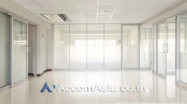 unit Office space For Rent in Sukhumvit, Bangkok  near BTS Bang Chak (AA19412)