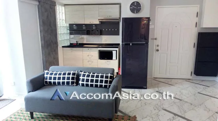 unit 2 Bedrooms  Condominium For Rent & Sale in Sukhumvit, Bangkok  near BTS Nana (AA19482)