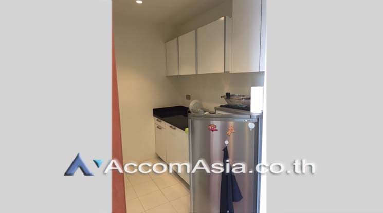 4  2 br Condominium For Sale in Ploenchit ,Bangkok BTS Ratchadamri at Baan Rajprasong AA19560