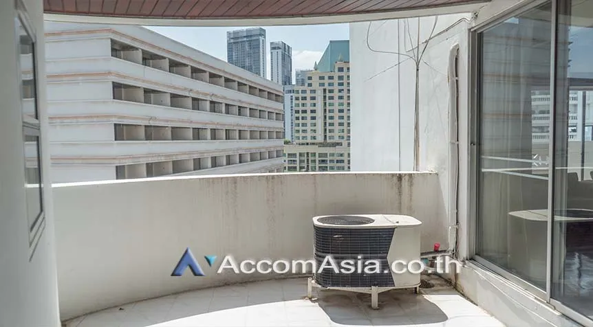 6  4 br Apartment for rent and sale in Sukhumvit ,Bangkok BTS Asok - MRT Sukhumvit at Newly renovated modern style living place AA19603