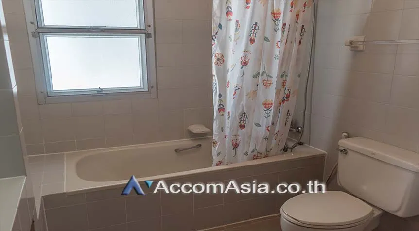 9  4 br Apartment for rent and sale in Sukhumvit ,Bangkok BTS Asok - MRT Sukhumvit at Newly renovated modern style living place AA19603