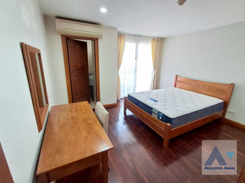 6  3 br Apartment For Rent in Ploenchit ,Bangkok BTS Ploenchit at Classic Elegance Residence AA19647