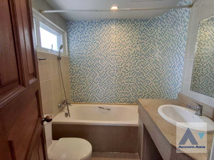 9  3 br Apartment For Rent in Ploenchit ,Bangkok BTS Ploenchit at Classic Elegance Residence AA19647