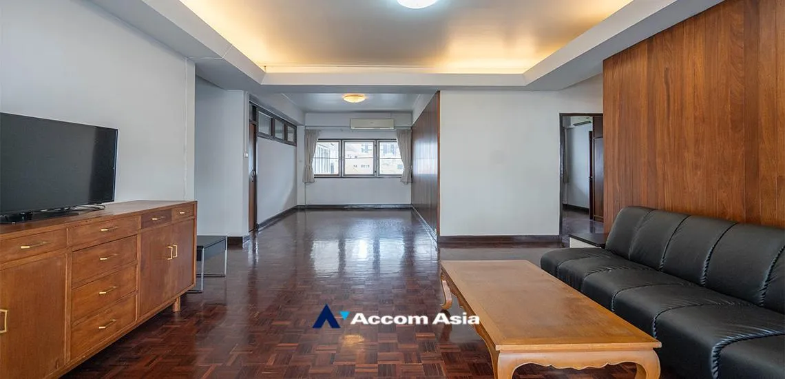  The classic traditional Apartment  2 Bedroom for Rent BTS Nana in Sukhumvit Bangkok