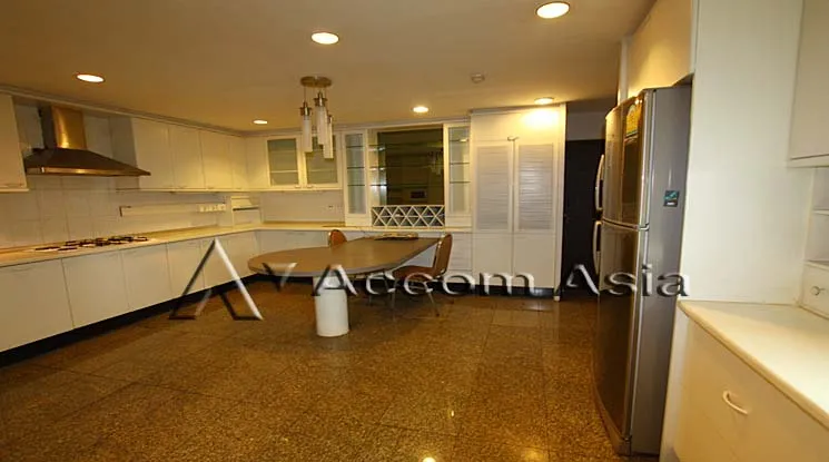 6  4 br Apartment For Rent in Sukhumvit ,Bangkok BTS Phrom Phong at Pet friendly - High rise Apartment in Phrom Phong 1029301