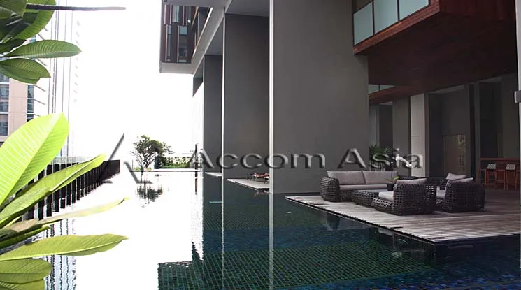  2  2 br Condominium For Rent in Ploenchit ,Bangkok BTS Ratchadamri at Hansar Residence AA19674