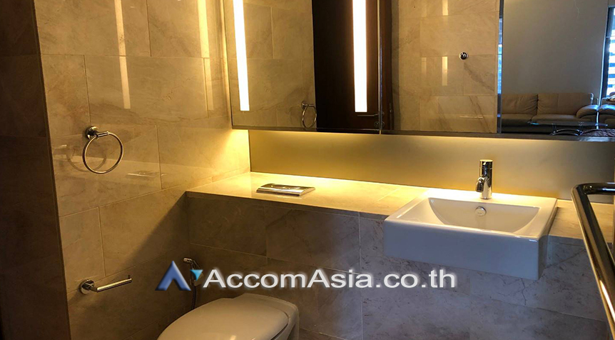 8  1 br Condominium For Rent in Ploenchit ,Bangkok BTS Ratchadamri at Hansar Residence AA19675