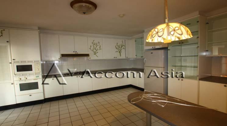 4  3 br Apartment For Rent in Sukhumvit ,Bangkok BTS Phrom Phong at Pet friendly - High rise Apartment in Phrom Phong 1029401