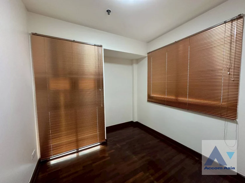 6  2 br Condominium For Rent in Sathorn ,Bangkok BTS Sala Daeng - MRT Lumphini at Sathorn Park Place AA19684