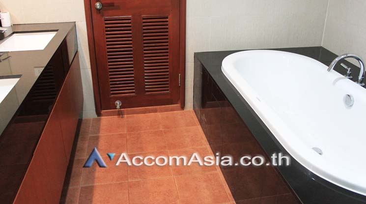 5  2 br Condominium For Rent in Ploenchit ,Bangkok BTS Ratchadamri at Baan Rajprasong AA19701