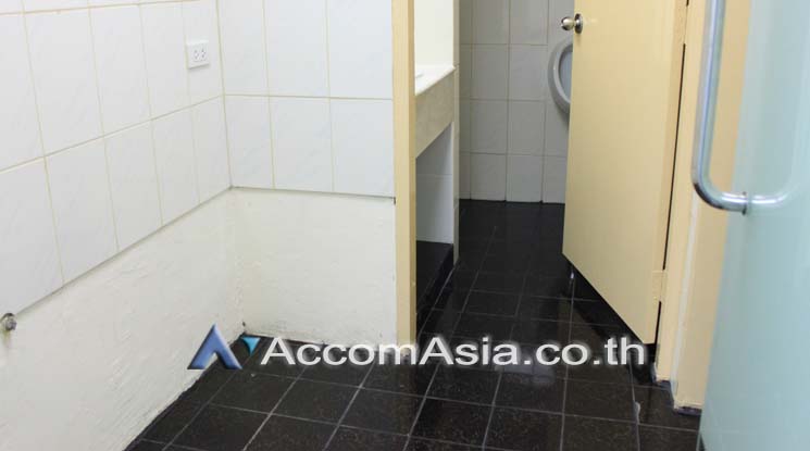 10  Office Space For Rent in Sukhumvit ,Bangkok BTS Asok - MRT Sukhumvit at BB Building AA19705