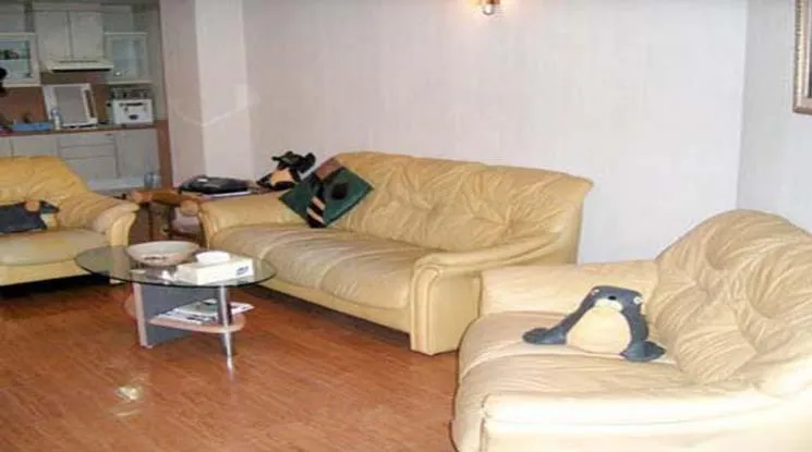 unit 2 Bedrooms  Condominium For Rent in Sukhumvit, Bangkok  near BTS Phrom Phong (2118601)