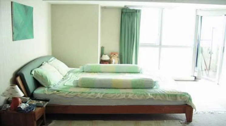 unit 2 Bedrooms  Condominium For Rent in Sukhumvit, Bangkok  near BTS Phrom Phong (2118601)