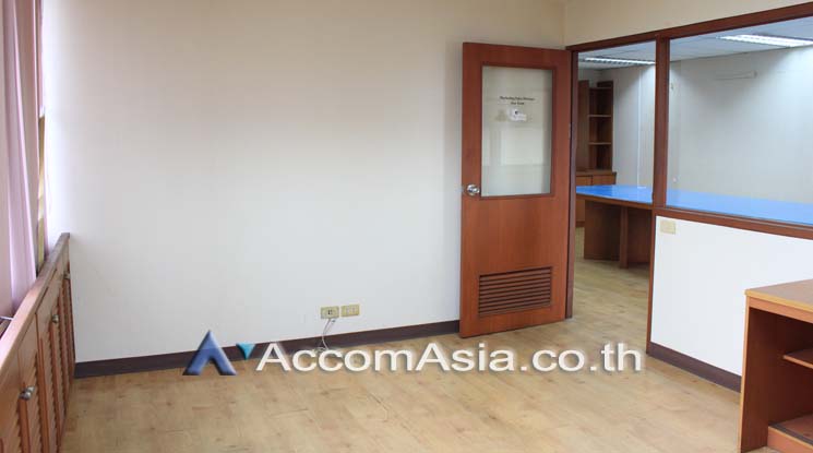 6  Office Space For Rent in Sukhumvit ,Bangkok BTS Asok - MRT Sukhumvit at Ocean Tower 1 AA19796