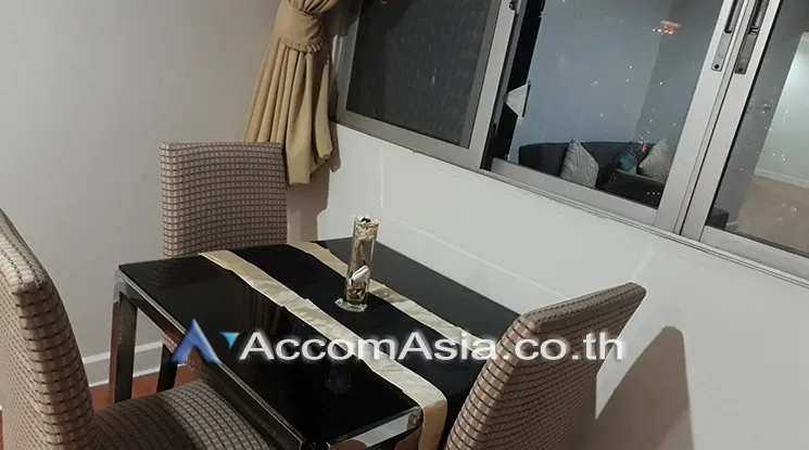 unit 2 Bedrooms  Condominium For Rent in Sukhumvit, Bangkok  near BTS Phrom Phong (AA19811)