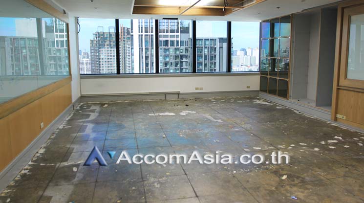 5  Office Space For Rent in Ratchadaphisek ,Bangkok ARL Ramkhamhaeng at Charn Issara Tower 2 AA19841