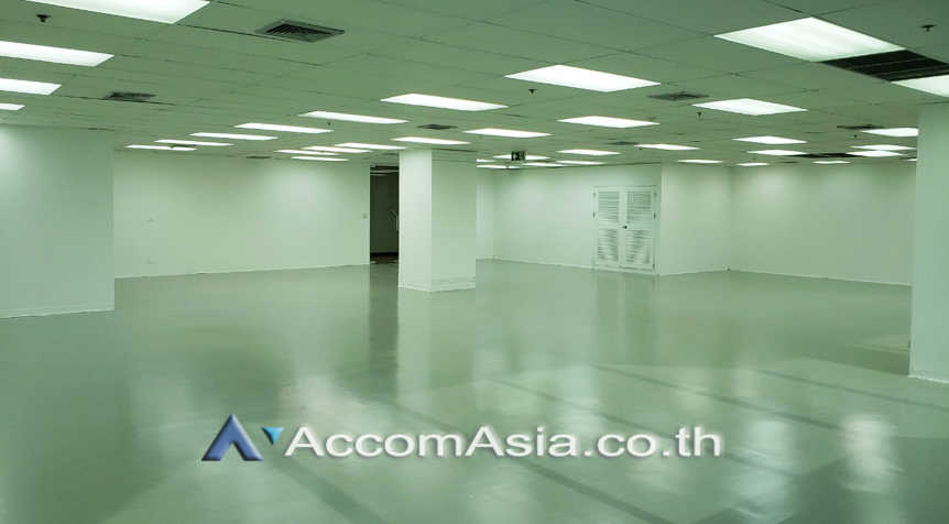 12  Office Space For Rent in Ratchadaphisek ,Bangkok ARL Ramkhamhaeng at Charn Issara Tower 2 AA19842