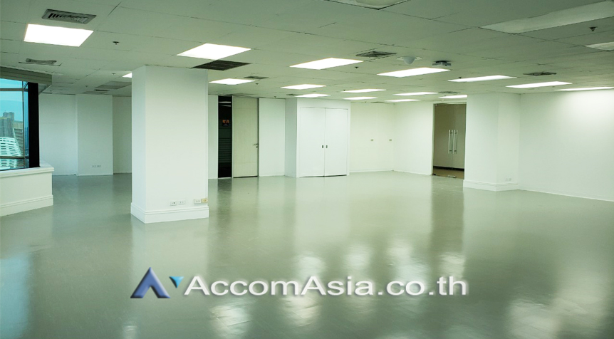 9  Office Space For Rent in Ratchadaphisek ,Bangkok ARL Ramkhamhaeng at Charn Issara Tower 2 AA19842